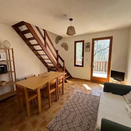 Six Duplex A La Montagne Pompiery Seyne