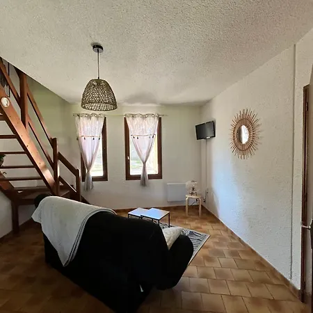 Six Duplex A La Montagne Pompiery